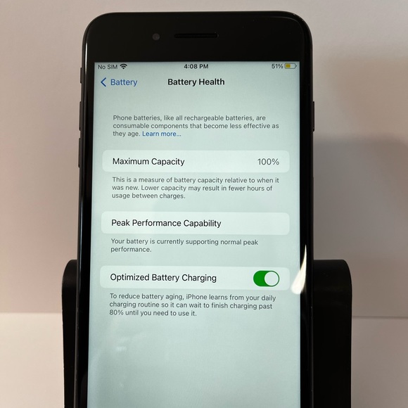 Apple iPhone 8 Plus 64 GB
in Space Gray for Unlocked
100% Battery Capacity - Picture 4 of 16